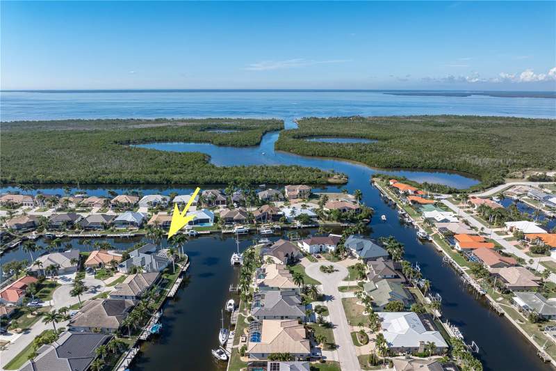 5 bedroom Single Family Residence at 2736 Mayaguana Court, Punta Gorda Isles Sec 12, Punta Gorda — photo 2