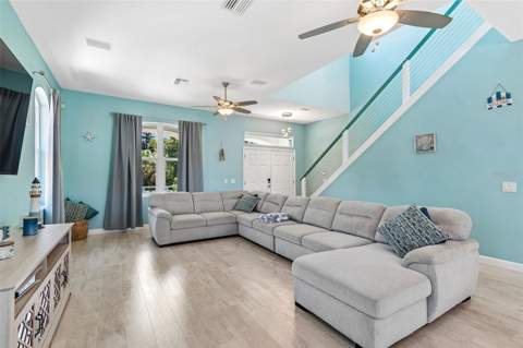 6121 Lafayette Street, New Port Richey FL - photo 15 of 58