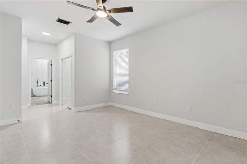 8201 Cypress Breeze Way, Tampa FL - photo 18 of 37