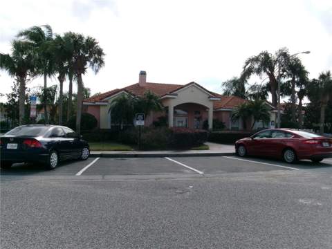 1285 S South Beach Circle, Kissimmee FL - photo 7 of 26