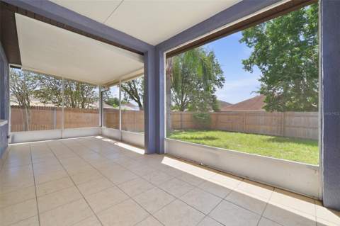 906 Grand Canyon Drive, Valrico FL - photo 12 of 33