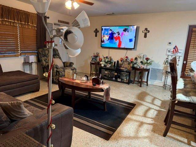 2 bedroom Single Family Residence at 10357 Kumquat Ln Lane, Blossom Lake Village Sec 2, Seminole — photo 3