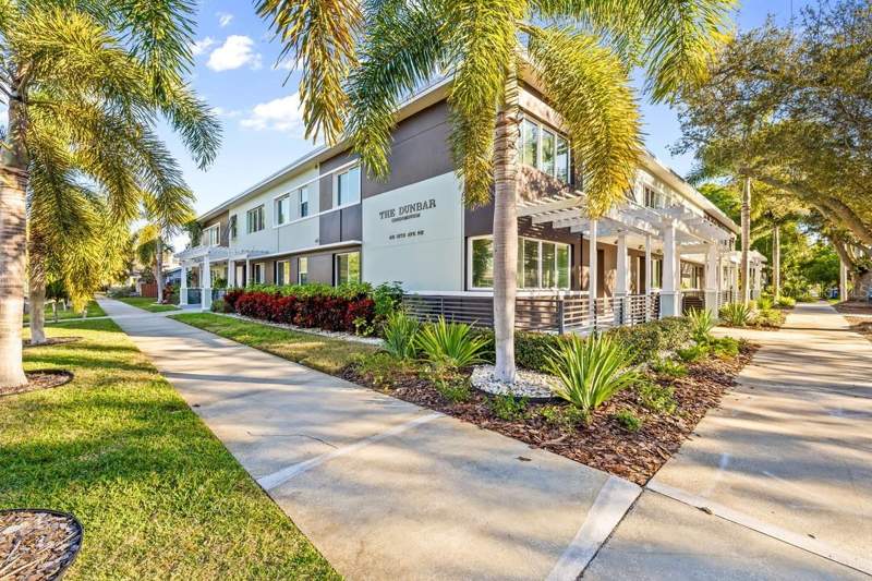 1 bedroom Condominium at 410 12th Avenue #8, Dunbar The Condo, St Petersburg — photo 2
