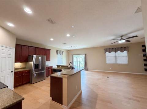 5605 Windsong Oak Drive, Leesburg FL - photo 6 of 6
