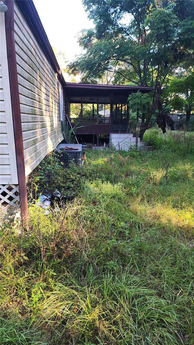 3 bedroom Single Family Residence at 3517 N US Highway 17, Deland, Deland — photo 5