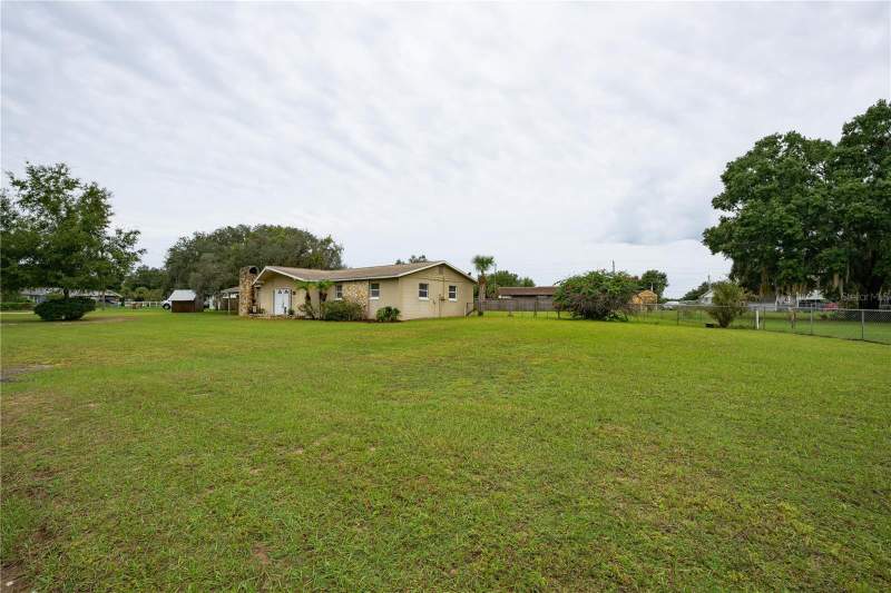 3 bedroom Single Family Residence at 19839 Eldorado Drive, Eldorado Estates, Eustis — photo 2