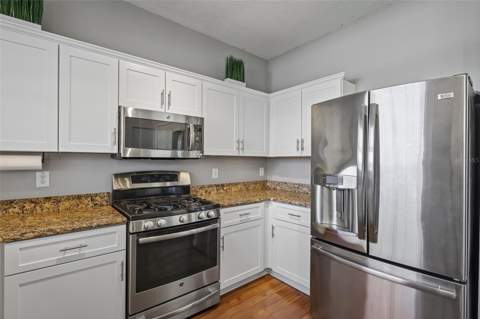 205 Rosana Drive, Brandon FL - photo 19 of 66