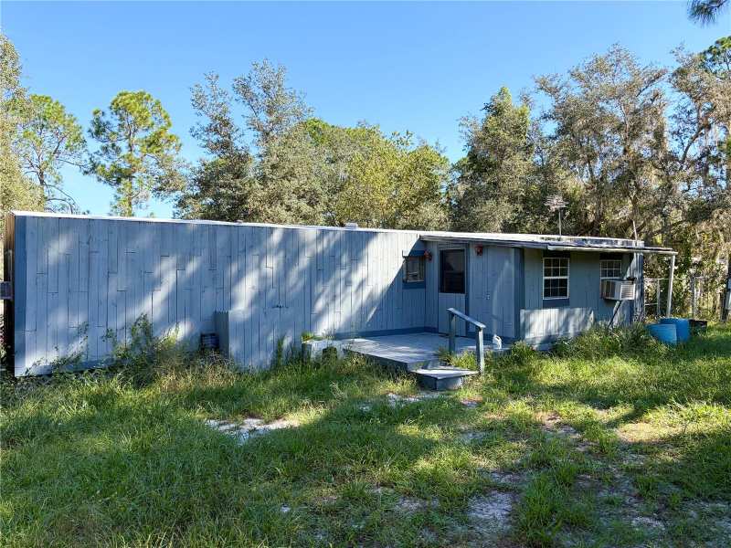 2 bedroom Manufactured Home at 42019 Saint Claire Lake Drive, Lake St Claire Sub, Deland — photo 1