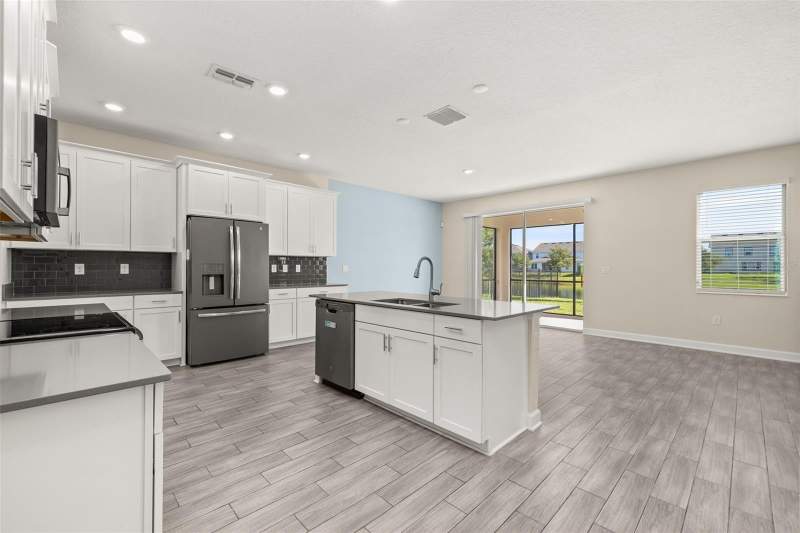 4 bedroom Single Family Residence at 4935 CHASE COURT, HANOVER LAKES PH 1, ST CLOUD — photo 3