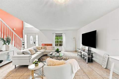 275 Chadworth Drive, Kissimmee FL - photo 7 of 52