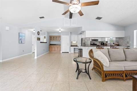 11238 Kodiak Wren Road, Weeki Wachee FL - photo 10 of 58