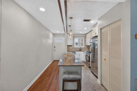 5750 80th Street #D307, St Petersburg FL - photo 6 of 6