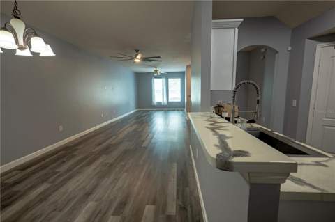 2431 Grasmere View Parkway, Kissimmee FL - photo 9 of 43