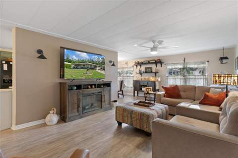 12041 Fairway Avenue, Brooksville FL - photo 15 of 42