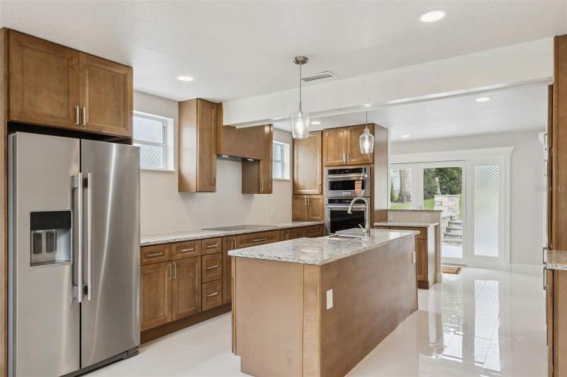 2 bedroom Single Family Residence at 2316 N Griffin Drive, Griffin Shores, Leesburg — photo 5