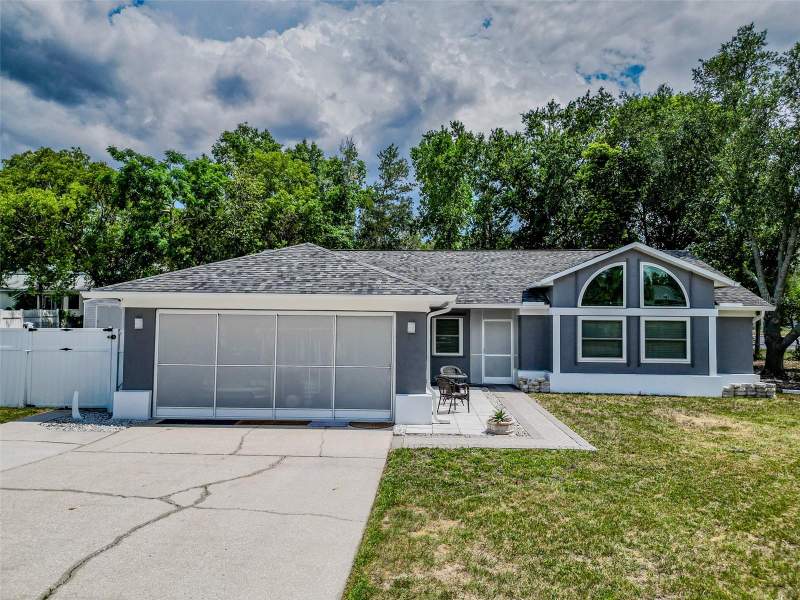 Castle CourtHomes for Sale in Spring Hill, FL