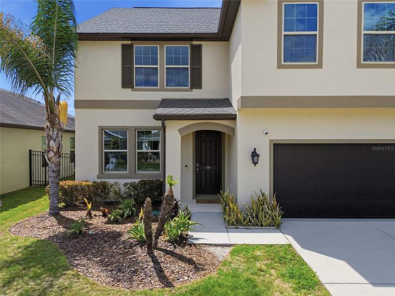 5 bedroom Single Family Residence at 30643 Walker Cup Place, Country Walk Increment C Ph 02, Wesley Chapel — photo 4