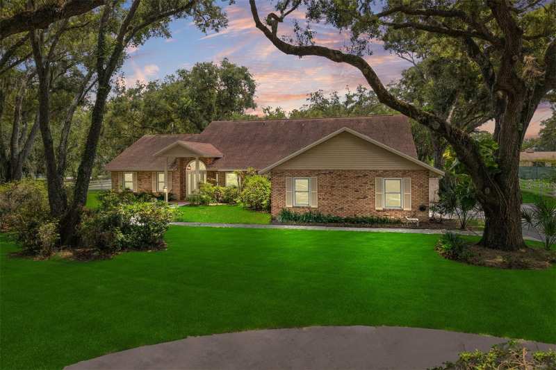 6 bedroom Single Family Residence at 1650 Granada Boulevard, Tohop Estates, Kissimmee — photo 1
