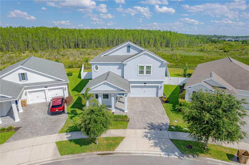 6 bedroom Single Family Residence at 3032 Prelude Lane, Storey Lake Ph I-3B, Kissimmee — photo 1