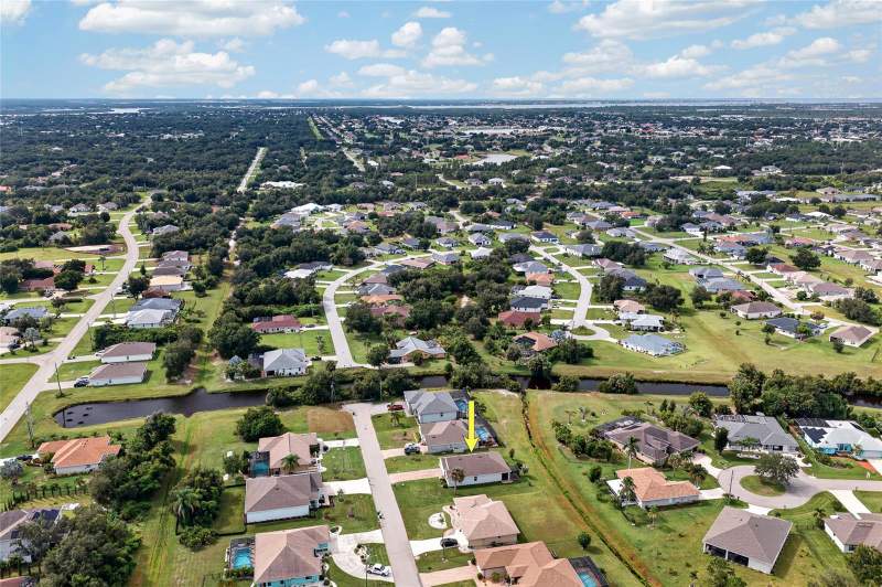 4 bedroom Single Family Residence at 26610 Barranquilla Avenue, Port Charlotte Prcl B Sec20, Punta Gorda — photo 2