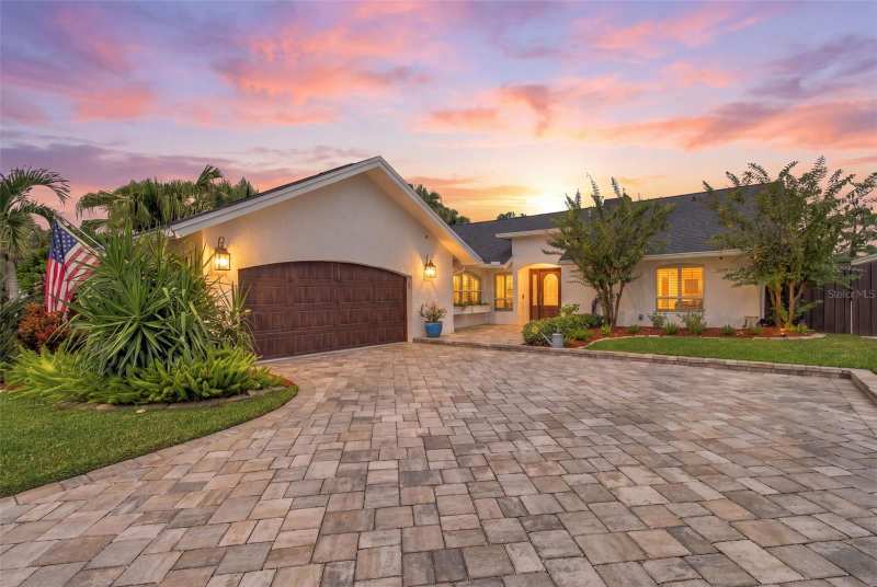 4 bedroom Single Family Residence at 13603 Clubside Drive, Clubside Patio Homes Of Carrollwood Village, Tampa — photo 1