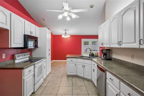 10752 Anna Belle Avenue, Leesburg FL - photo 6 of 25