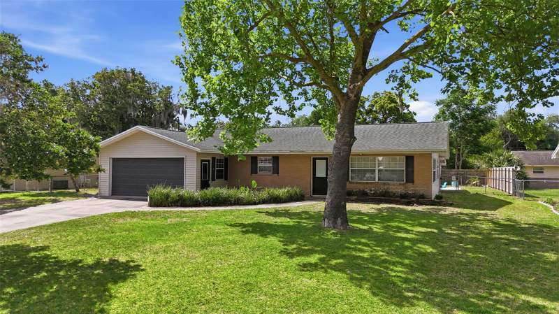 3 bedroom Single Family Residence at 3996 Lake Eleanor Dr, Golden Heights 2nd Add Sub, Mount Dora — photo 2