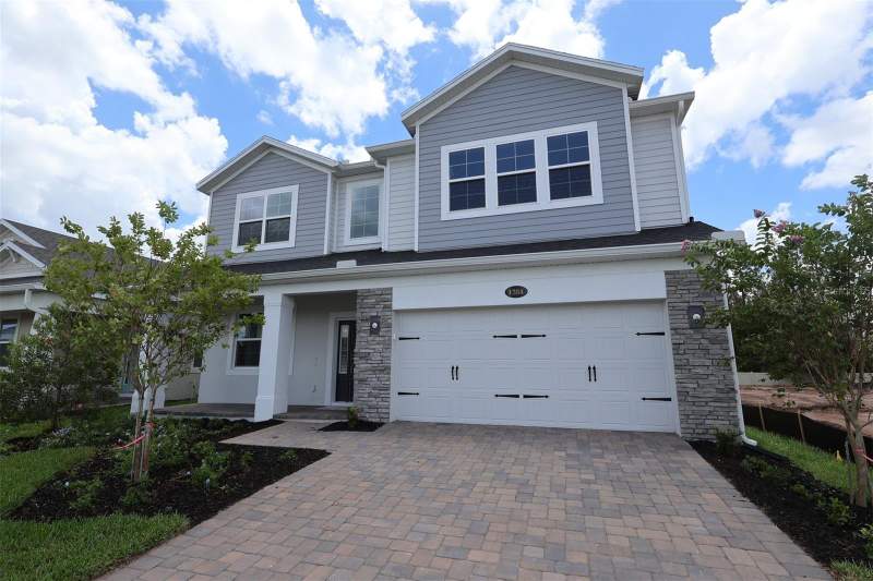 5 bedroom Single Family Residence at 1284 Hyde Street, Center Lake On The Park, St Cloud — photo 2