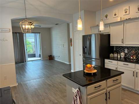 14212 Sunriver Avenue, Orlando FL - photo 8 of 38
