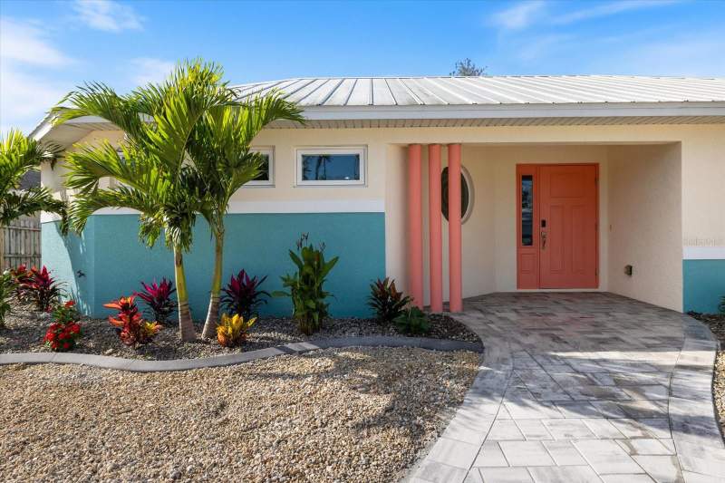 2 bedroom Single Family Residence at 842 Guild Drive, Country Club Estates, Venice — photo 3