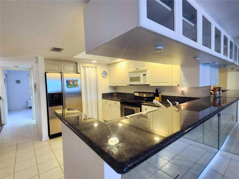4 bedroom Townhouse at 14883 Seminole Trail #130, Tara Cay Sound North, Seminole — photo 4