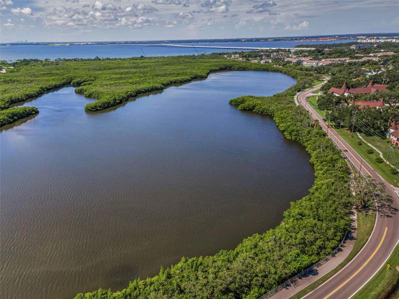 2 bedroom Condominium at 320 N Bayshore Boulevard #107, Harbour Towne Condo, Clearwater — photo 3