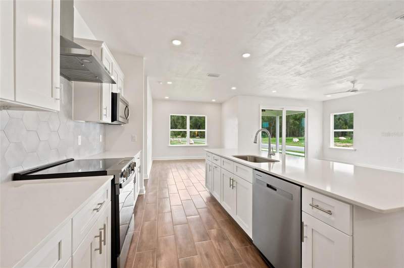 3 bedroom Single Family Residence at 21006 SW 1st Place, Tanglewood, Newberry — photo 5