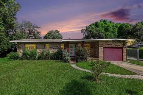 404 E Morgan Street, home for sale in Brandon 33510