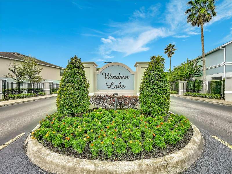 4 bedroom Townhouse at 6210 Windsor Lake Circle, Windsor Lake Twnhms East, Sanford — photo 4