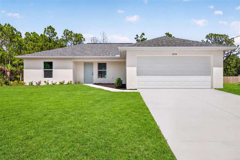 3 bedroom Single Family Residence at 3254 Plymouth Street, Port Charlotte Sec 013, Port Charlotte — photo 1