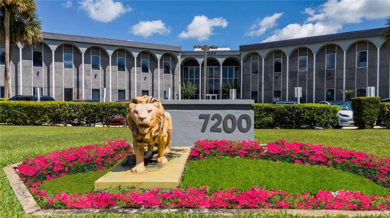 7200 Lake Ellenor Drive #130 home for sale in ORLANDO CENTRAL PARK 01