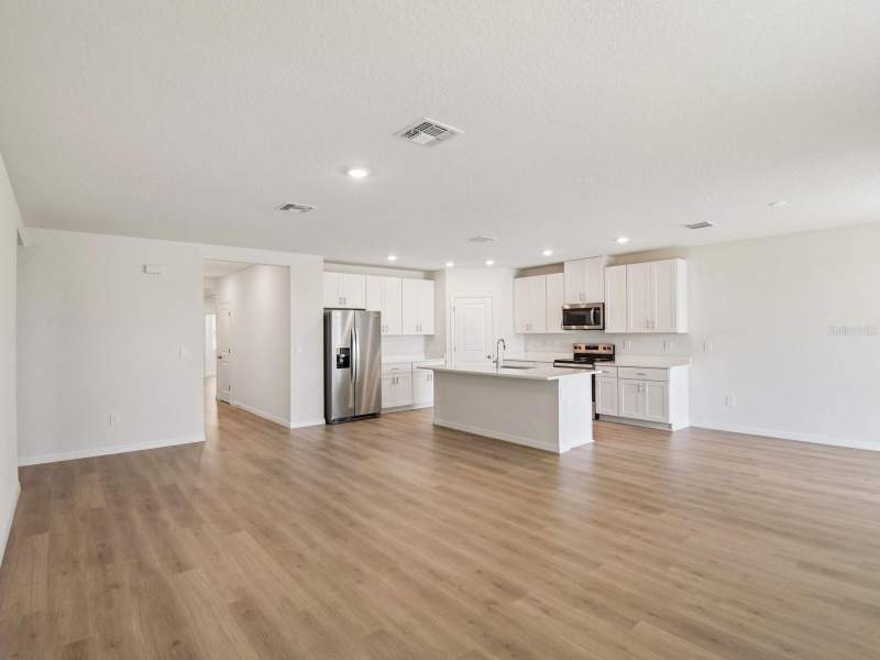 4 bedroom Single Family Residence at 124 Gentle Rain Lane, Magnolia Bay, Nokomis — photo 2