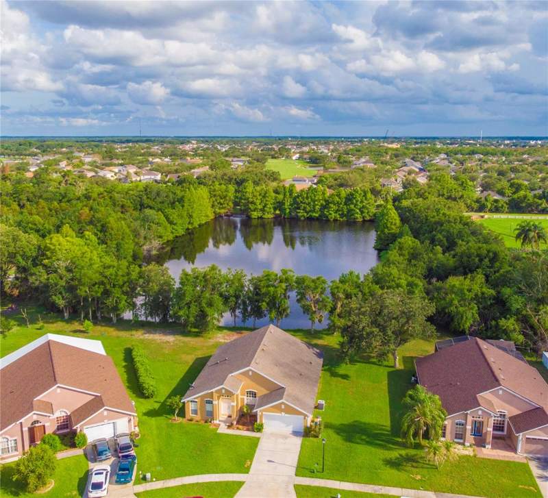 4 bedroom Single Family Residence at 2663 GOLD DUST CIRCLE, FORTUNE LAKES, KISSIMMEE — photo 2