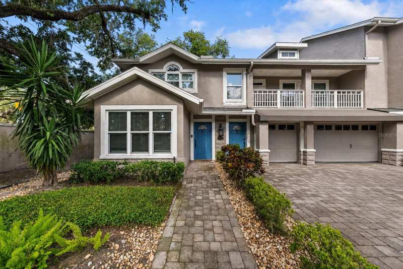 2 bedroom Condominium at 4811 Bayshore Boulevard #307, Bayshore Carriage Homes A Condo, Tampa — photo 1