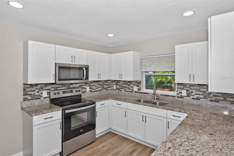 4 bedroom Single Family Residence at 5131 Aragon Way, Lakewood Estates Sec A, St Petersburg — photo 5