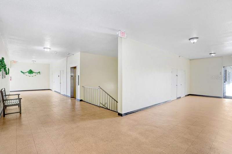 2 bedroom Condominium at 2285 Israeli Drive #57, On Top Of The World, Clearwater — photo 3
