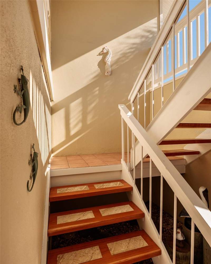 2 bedroom Townhouse at 216 Sun Vista Ct S, Sun Ketch II Condo, Treasure Island — photo 5
