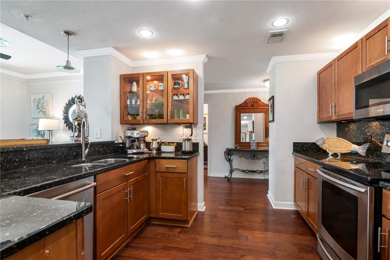 2 bedroom Condominium at 345 Bayshore Boulevard #808, 345 Bayshore A Condo, Tampa — photo 4