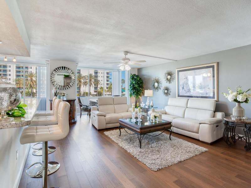 2 bedroom Condominium at 660 Island Way #202, Diamond Isle Condo, Clearwater Beach — photo 3