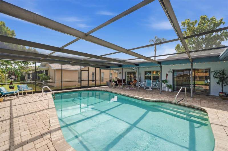 3 bedroom Single Family Residence at 10744 97th Street, Lake Park Unit IV, Largo — photo 5