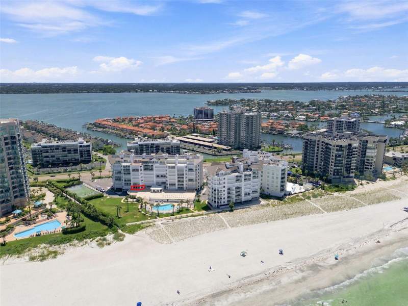 2 bedroom Condominium at 1582 Gulf Boulevard #1106, Cabana Club Condo, Clearwater — photo 2