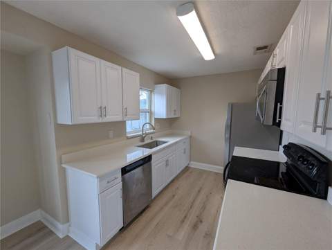 1209 Mohrlake Drive, Brandon FL - photo 6 of 6