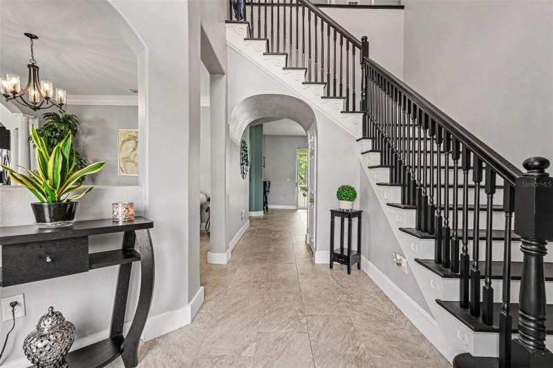 4 bedroom Single Family Residence at 12915 Carlington Ln, Summerfield Village 1 Tr 21, Riverview — photo 2