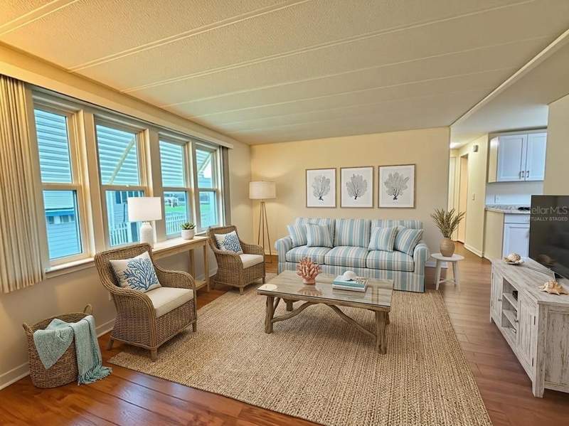 2 bedroom Mobile Home at 119 Audubon Drive, Hawthorne At Leesburg A Coop, Leesburg — photo 3